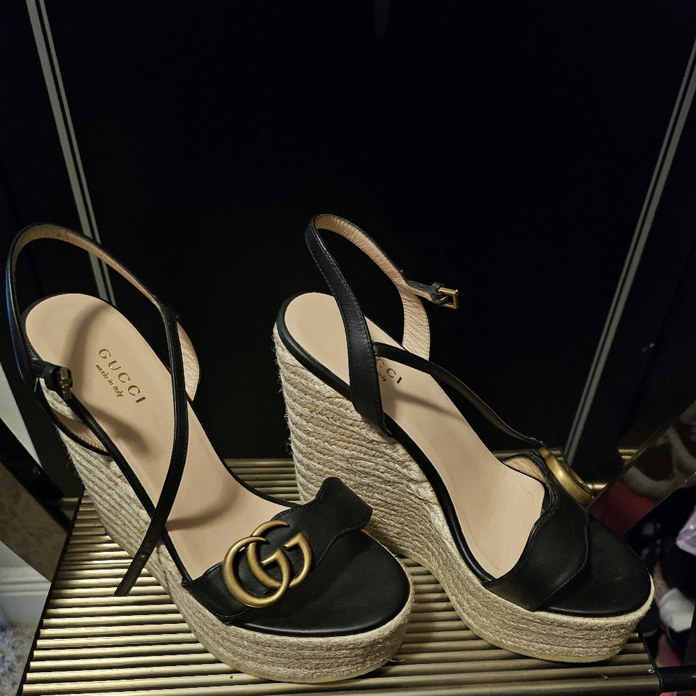 Gucci Black Wedge Sandals with Slingback Design